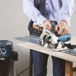 Циркуляр ръчен Makita HS6601, 1050W, 165мм, 45° ъгъл на рязане, 5200 об./мин.
