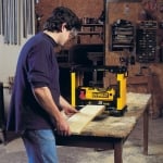 Щрайхмус настолен DeWALT DW733, 1800W, 317мм, 10000 об/мин.